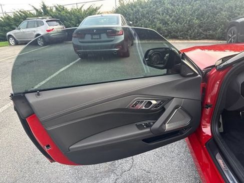 Used 2025 BMW Z4 sDrive30i w/ Premium Package RWD image 14