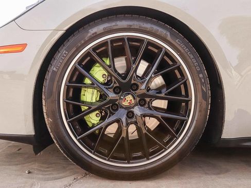 Used 2023 Porsche Panamera AWD/4WD image 12