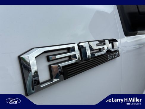 Used 2018 Ford F150 XL w/ Equipment Group 101A Mid AWD/4WD image 23