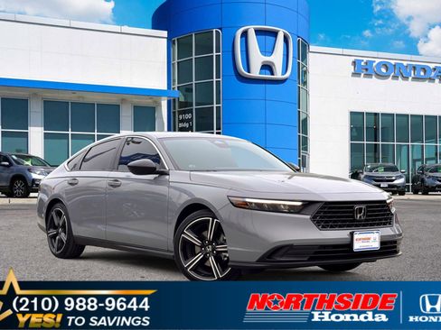 Certified 2025 Honda Accord Sport image 1