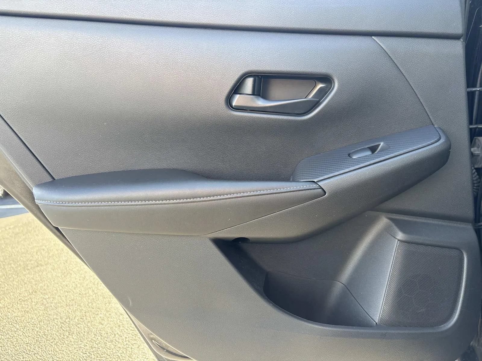 Used 2024 Nissan Sentra S FWD image 15