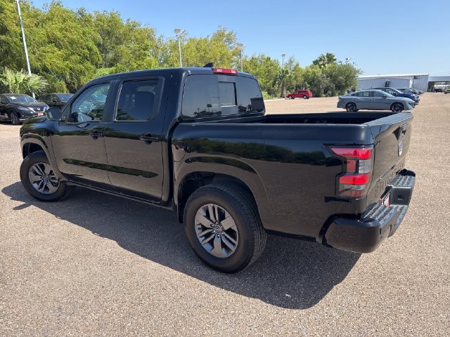 Used 2025 Nissan Frontier SV RWD image 5