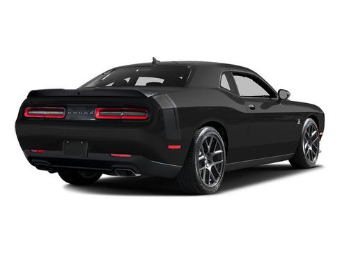 Used 2016 Dodge Challenger R/T Scat Pack w/ Leather Interior Group RWD image 2