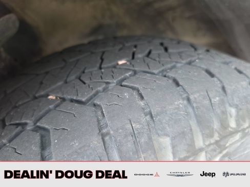 Used 2017 Honda CR-V EX image 27