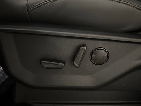 New 2026 Ford Expedition Max Active RWD image 27