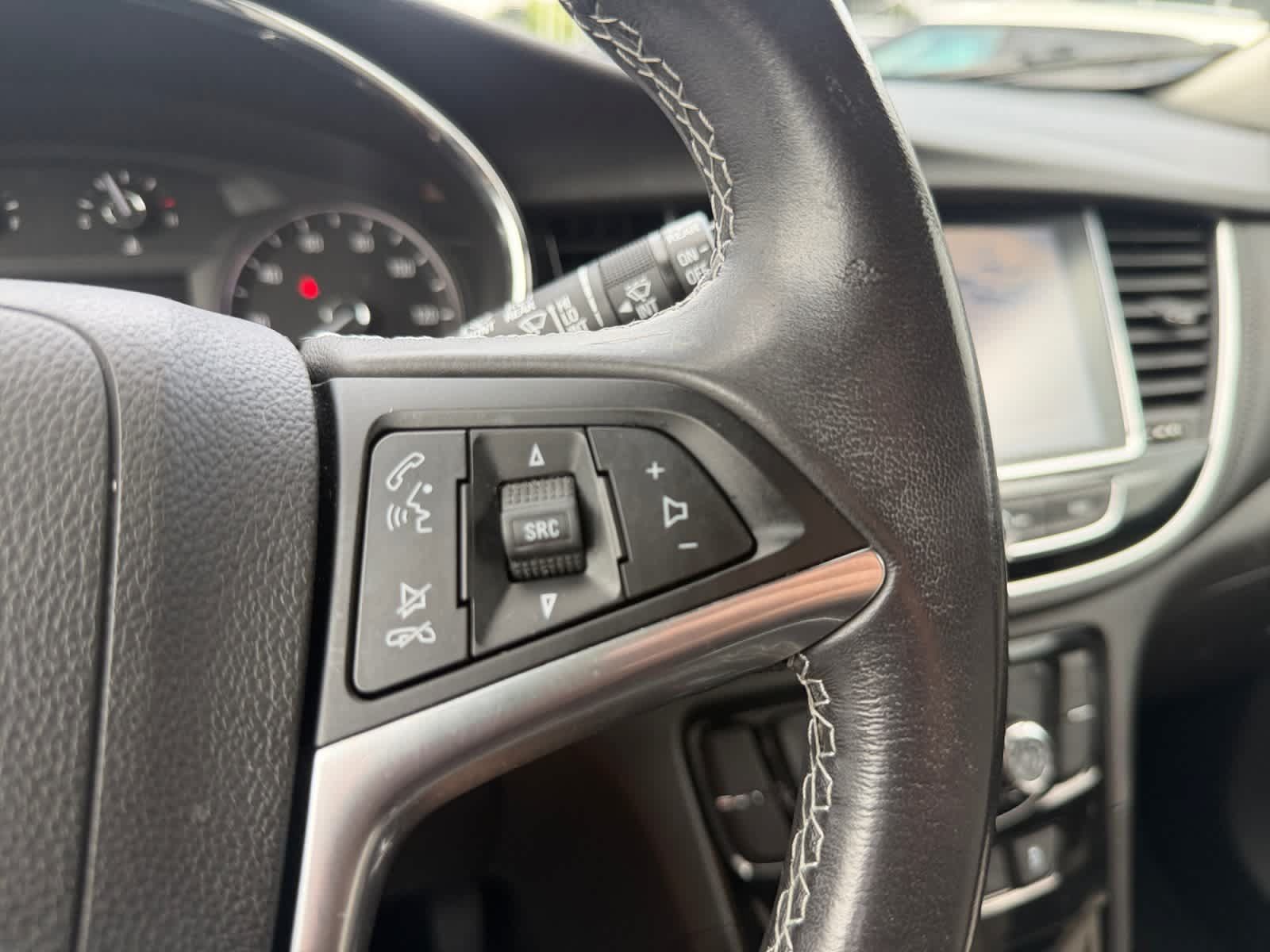 Used 2020 Buick Encore Preferred w/ Safety Package FWD image 27