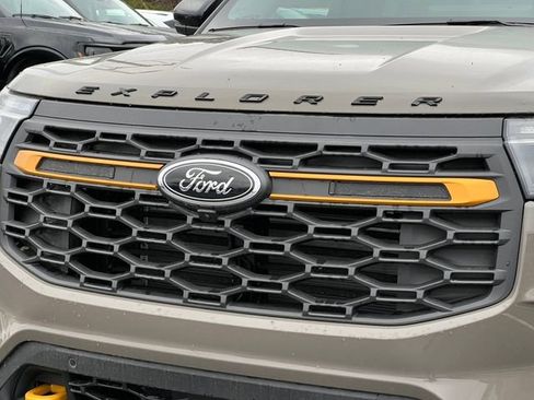 New 2026 Ford Explorer Tremor w/ Tremor Ultimate Package AWD/4WD image 47
