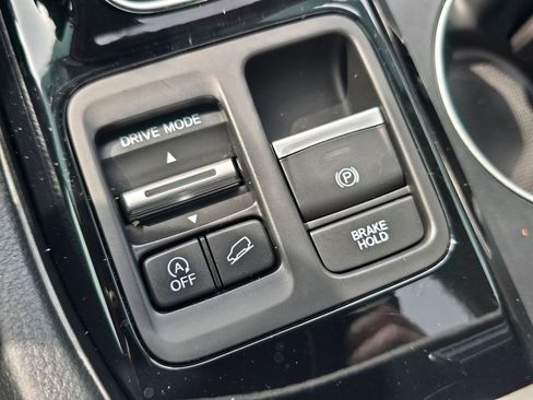 Used 2025 Honda Pilot Touring image 33