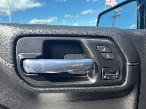 Used 2021 GMC Sierra 1500 AT4 w/ AT4 Value Package image 12