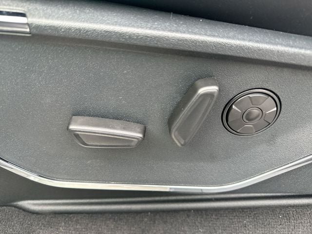 New 2026 Ford F250 Platinum AWD/4WD image 16