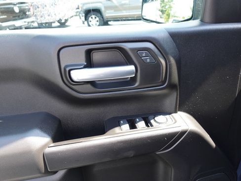 Used 2022 Chevrolet Silverado 1500 W/T w/ WT Value Package AWD/4WD image 16