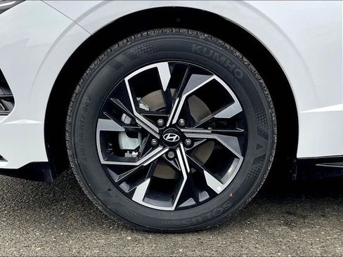 New 2025 Hyundai Sonata SEL image 11