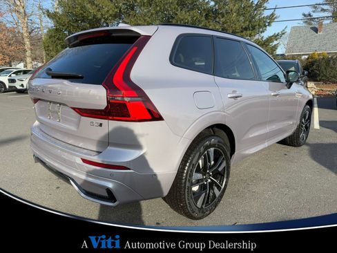 Used 2026 Volvo XC60 B5 Plus w/ Protection Package Premier AWD/4WD image 8