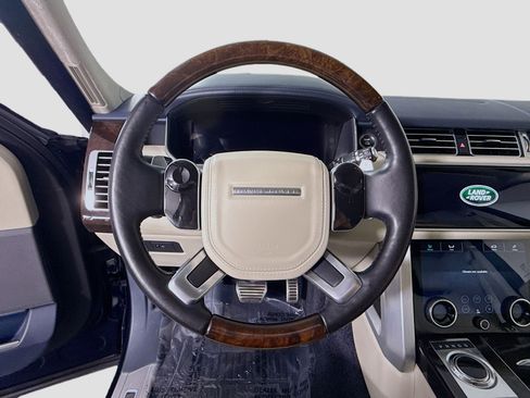 Used 2019 Land Rover Range Rover Autobiography image 13