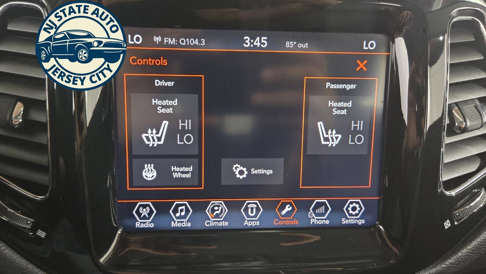 Used 2018 Jeep Compass Limited w/ Safe & Security Group AWD/4WD image 15