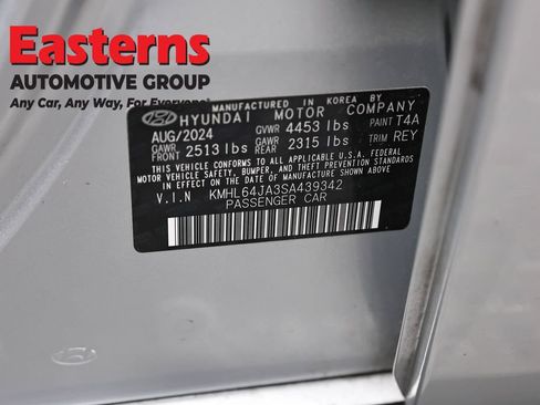 Used 2025 Hyundai Sonata SEL FWD image 35