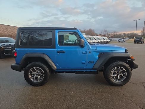 New 2026 Jeep Wrangler Sport AWD/4WD image 9