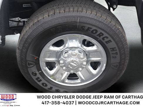 New 2026 RAM 2500 Tradesman w/ Chrome Appearance Group AWD/4WD image 23