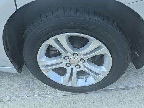 Used 2023 Dodge Charger SXT RWD image 20