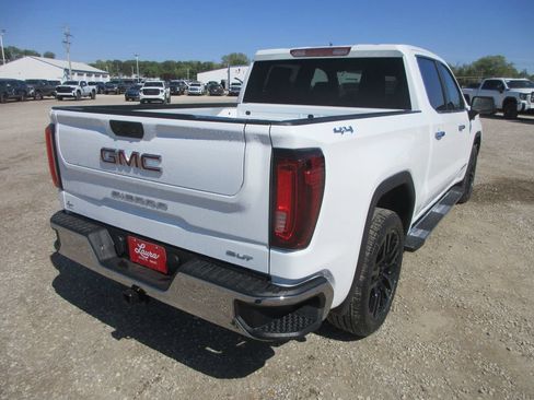New 2026 GMC Sierra 1500 SLT w/ SLT Premium Package AWD/4WD image 5