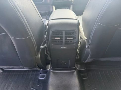 Used 2021 Ford Escape SEL AWD/4WD image 36