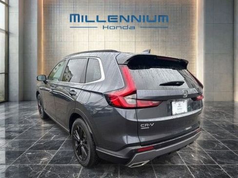 Used 2023 Honda CR-V Sport Touring image 16