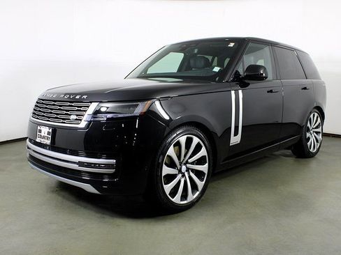 Used 2025 Land Rover Range Rover Autobiography image 1