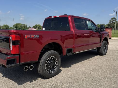 New 2026 Ford F250 Platinum AWD/4WD image 3