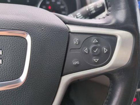 Used 2019 GMC Terrain SLT w/ Preferred Package FWD image 30