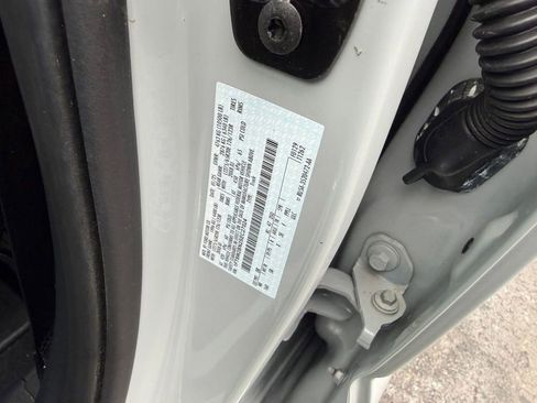 Used 2025 Ford F250 Lariat w/ Chrome Package image 50