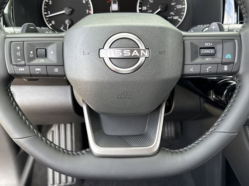 New 2026 Nissan Pathfinder SV w/ SV Premium Package FWD image 11