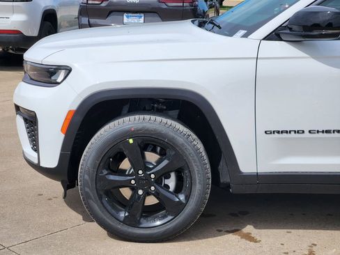 New 2026 Jeep Grand Cherokee Limited image 6