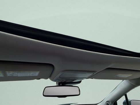 Used 2016 Honda Pilot Touring image 22