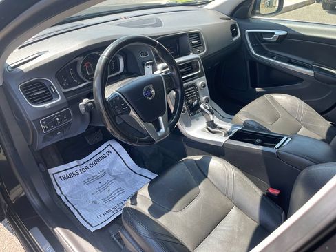 Used 2018 Volvo S60 T5 Inscription Platinum AWD/4WD image 13