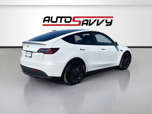 Used 2022 Tesla Model Y Performance AWD/4WD image 7