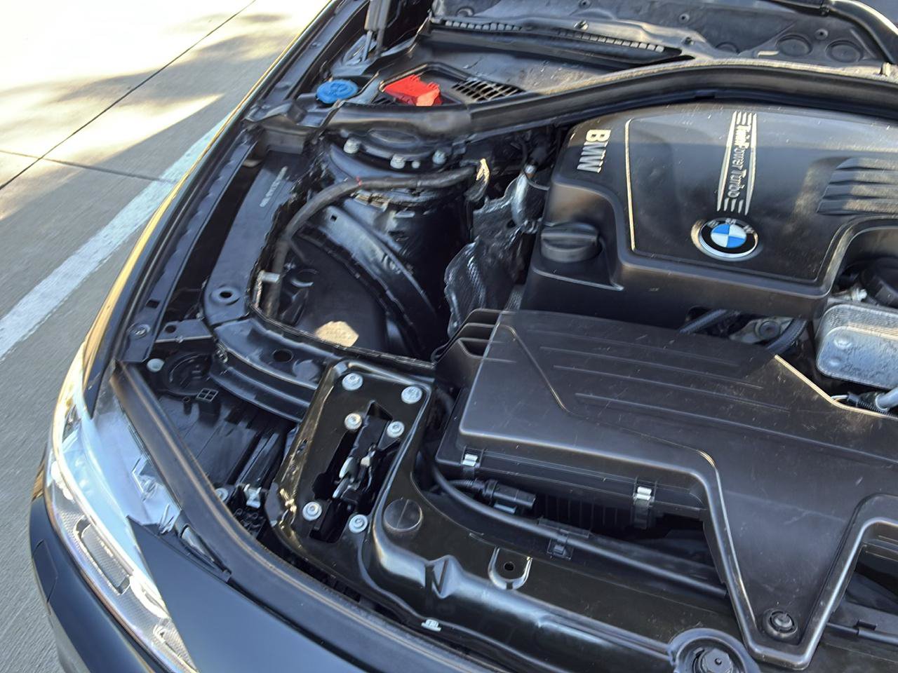 Used 2018 BMW 320i xDrive Sedan w/ Convenience Package AWD/4WD image 82