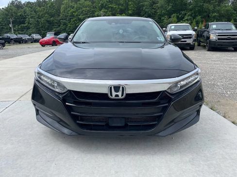 Used 2018 Honda Accord LX image 2