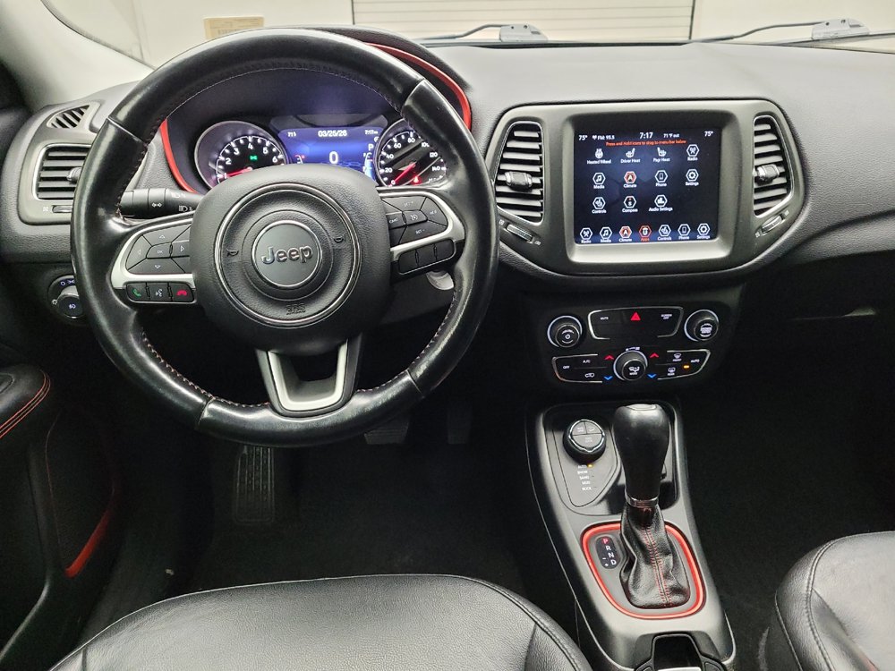 Used 2020 Jeep Compass Trailhawk w/ Leather Interior Group AWD/4WD image 22