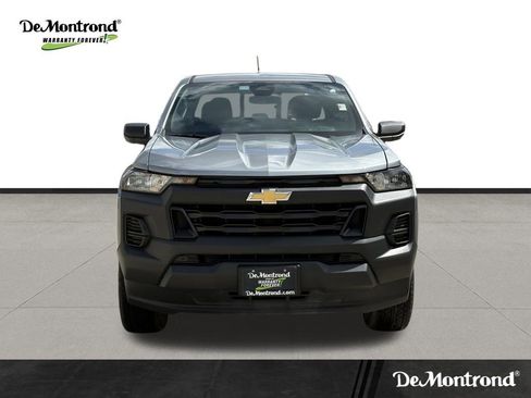 Used 2024 Chevrolet Colorado W/T image 2