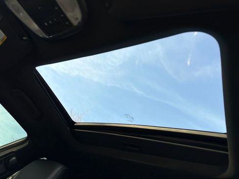 Used 2019 Dodge Charger R/T w/ Daytona Edition Group image 27