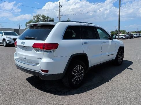 Used 2019 Jeep Grand Cherokee Limited w/ Luxury Group II RWD image 3