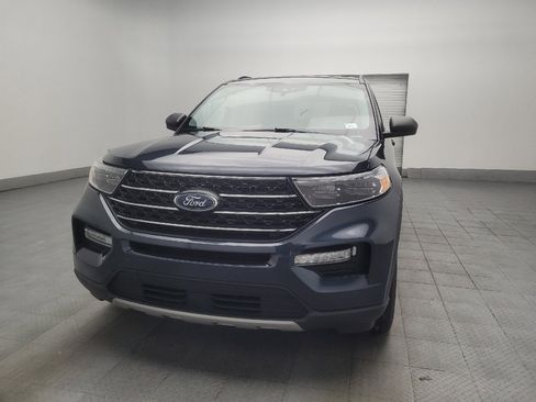 Used 2023 Ford Explorer XLT w/ Equipment Group 202A AWD/4WD image 15