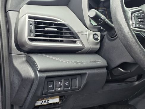 Used 2023 Subaru Outback Limited AWD/4WD image 20