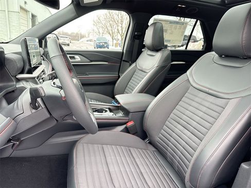 New 2026 Ford Explorer ST-Line image 21