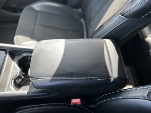 Used 2024 Jeep Grand Cherokee Altitude image 23