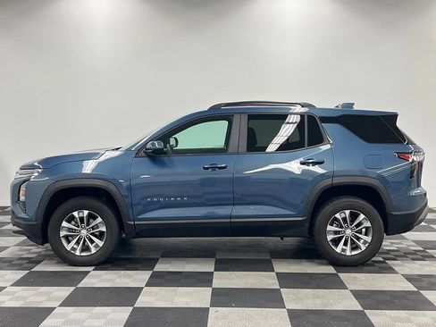 Used 2025 Chevrolet Equinox LT FWD image 4