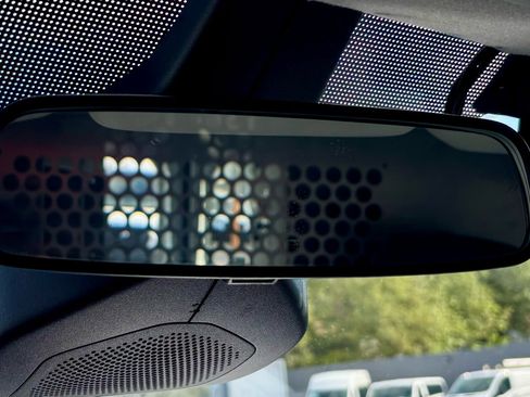 Used 2019 Ford Transit Connect XL image 22