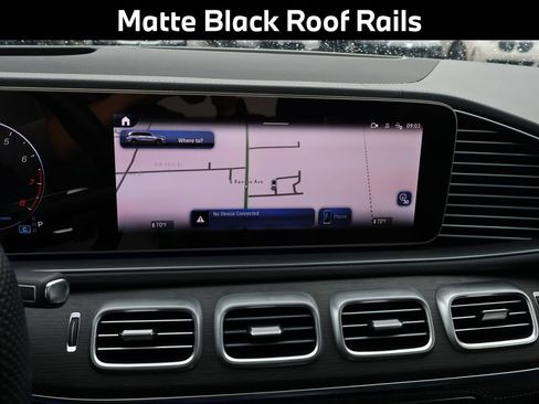 Used 2024 Mercedes-Benz GLS 580 4MATIC image 23