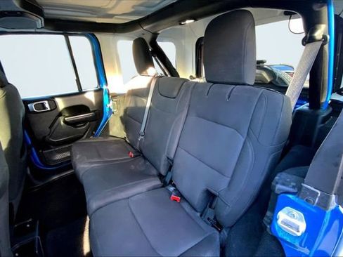 Used 2023 Jeep Wrangler Sport S image 31