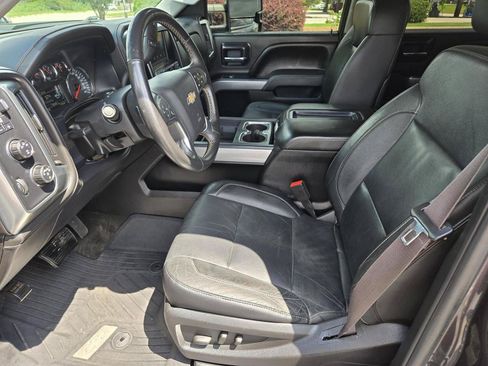 Used 2015 Chevrolet Silverado 2500 LTZ w/ LTZ Plus Package AWD/4WD image 15